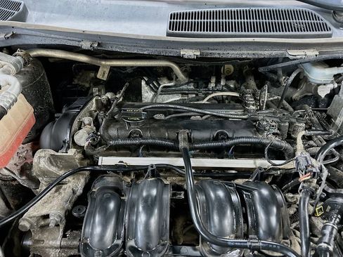 Used 2016 Ford Fiesta SE w/ Cold Weather Package image 27