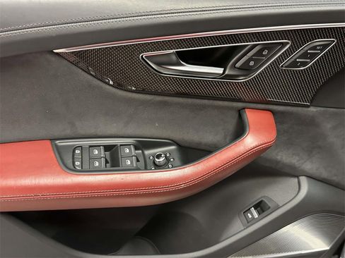 Used 2023 Audi SQ7 Prestige w/ Prestige Package image 15