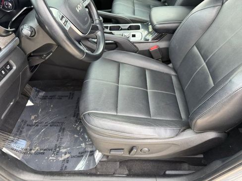 Used 2022 Kia Telluride EX w/ Towing Package image 12