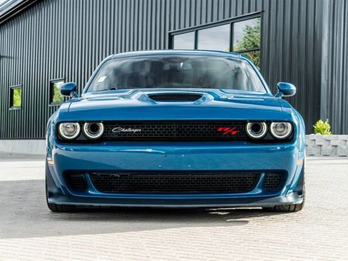 Used 2020 Dodge Challenger R/T Scat Pack RWD image 4