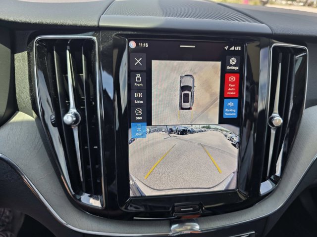 Used 2025 Volvo XC60 B5 Plus w/ Protection Package Premier AWD/4WD image 16