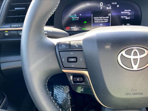 Certified 2026 Toyota Crown XLE image 23