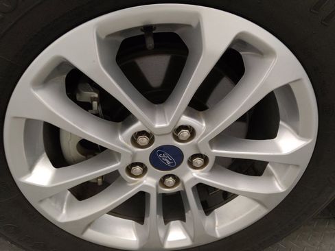 Used 2022 Ford Escape SE FWD image 31