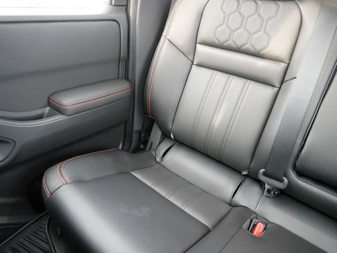 Certified 2024 Nissan Frontier PRO-4X w/ Pro Premium Package image 12