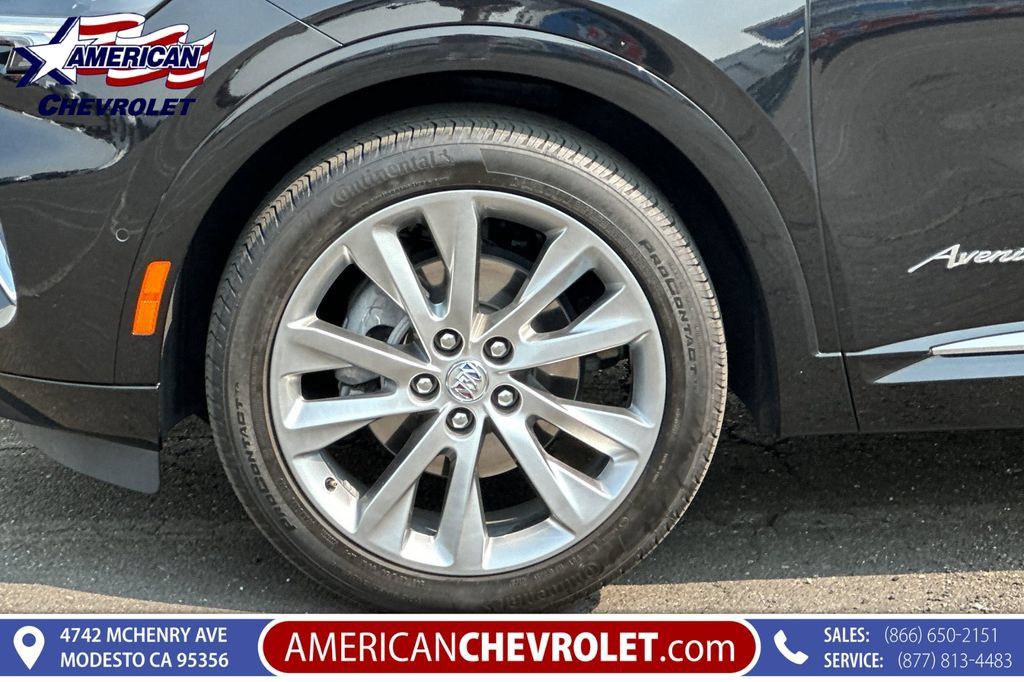 Used 2023 Buick Envision Avenir AWD/4WD image 39
