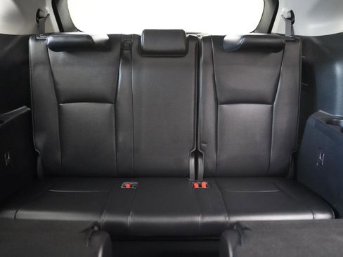 Used 2021 Toyota Highlander Platinum AWD/4WD image 38