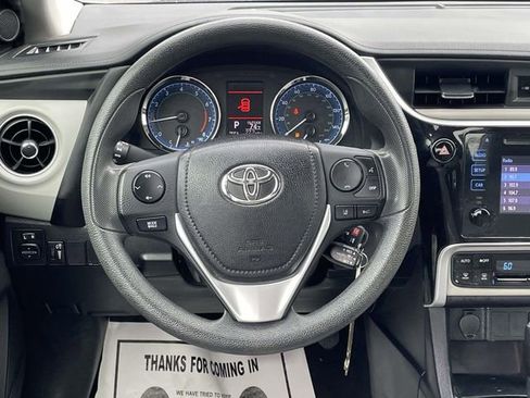 Used 2019 Toyota Corolla LE FWD image 12
