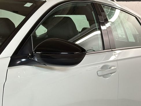 Used 2024 Honda Accord Sport image 5