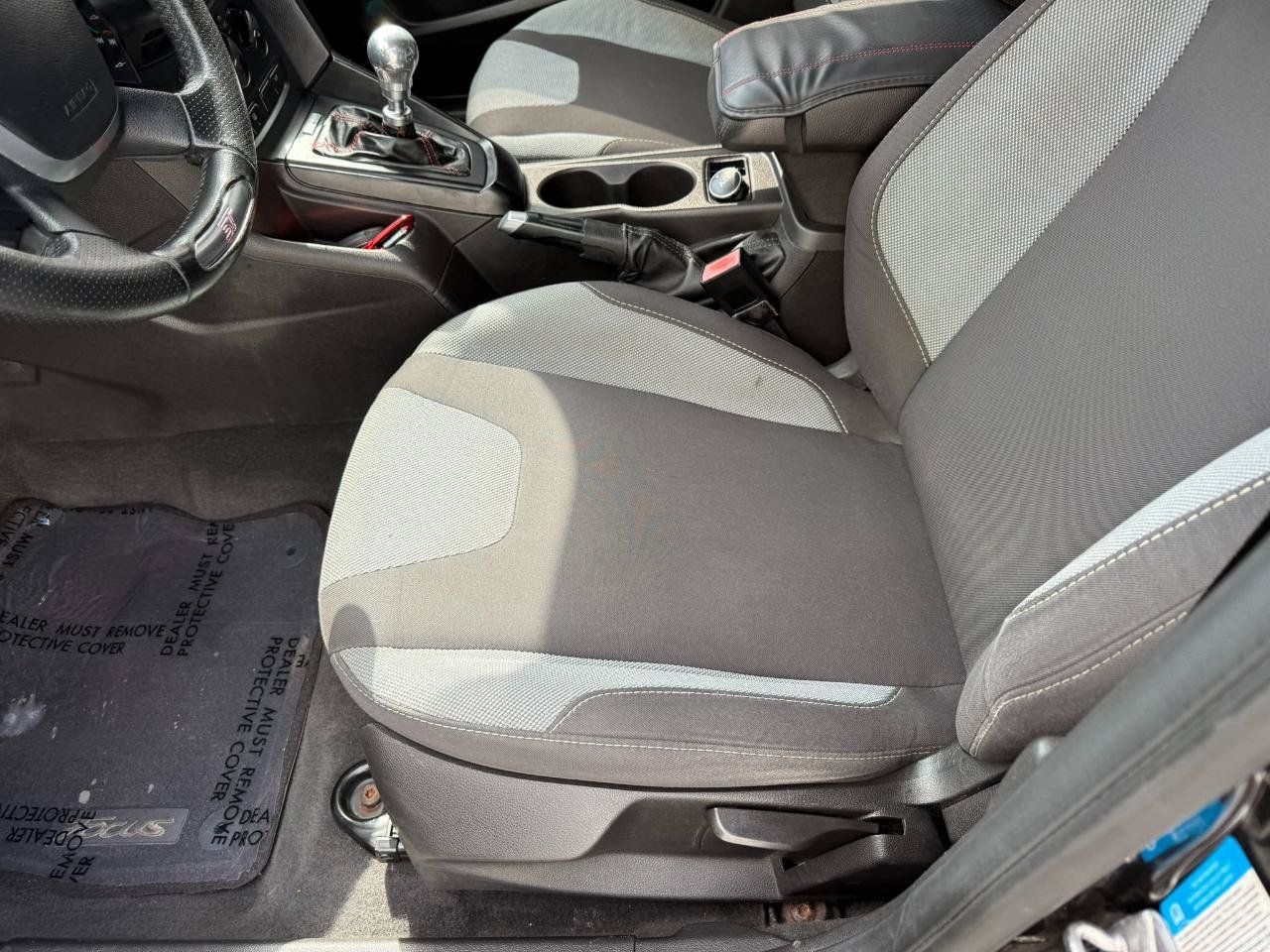Used 2013 Ford Focus ST FWD image 27