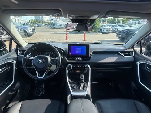 Used 2025 Toyota RAV4 XLE Premium w/ Weather Package AWD/4WD image 12