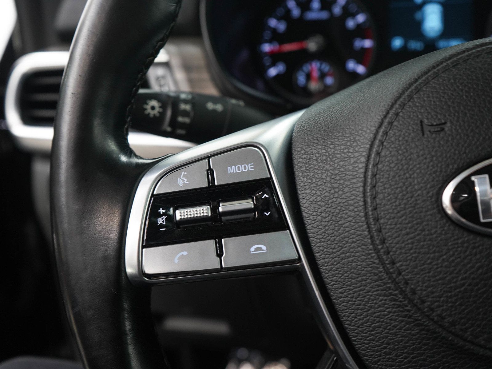 Used 2021 Kia Telluride EX w/ EX Premium Package AWD/4WD image 29