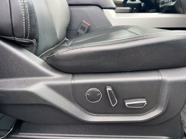 Used 2018 Ford F350 Lariat w/ Lariat Ultimate Package AWD/4WD image 12