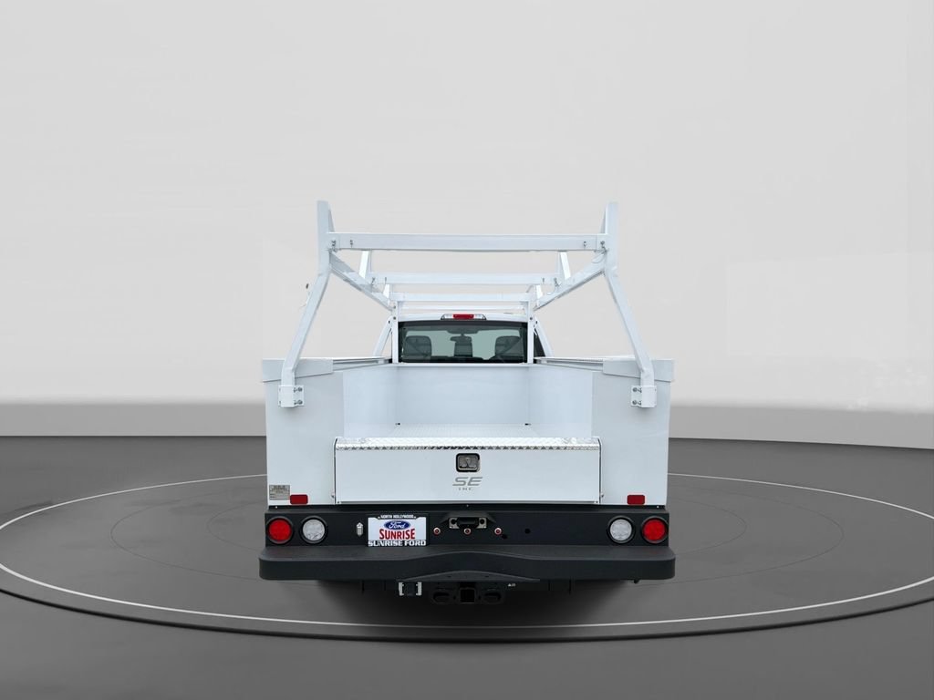 New 2026 Ford F250 XL w/ XL Chrome Package RWD image 5