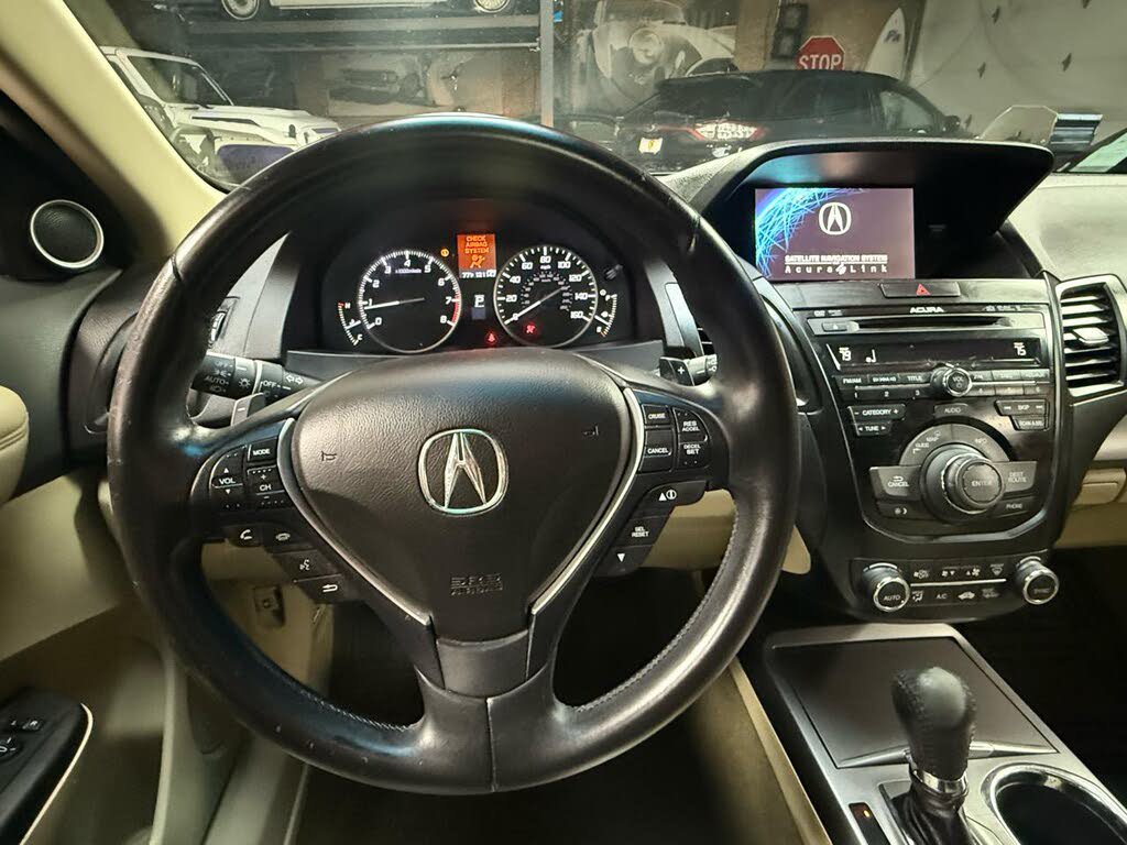 Used 2014 Acura RDX w/ Technology Package AWD/4WD image 10