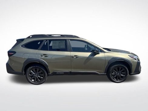 Used 2024 Subaru Outback Onyx Edition XT AWD/4WD image 8