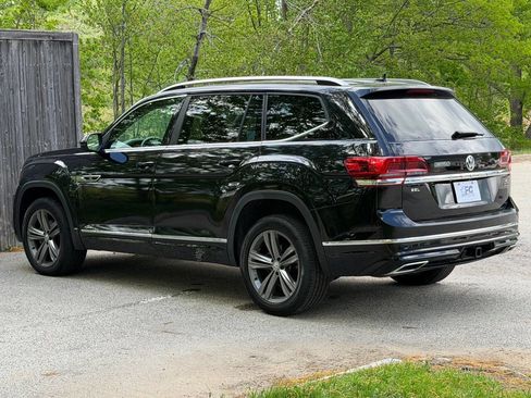 Used 2019 Volkswagen Atlas SEL R-Line AWD/4WD image 6