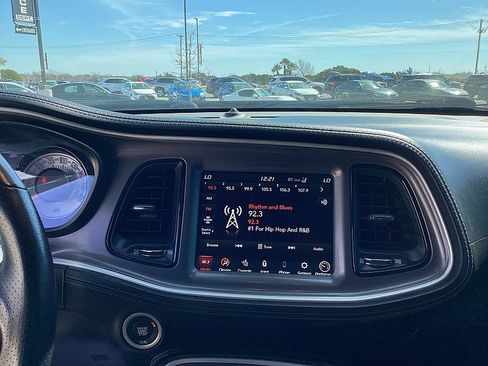 Used 2022 Dodge Challenger R/T Scat Pack w/ T/A Package image 14