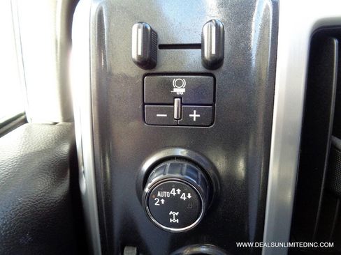 Used 2018 GMC Sierra 1500 SLT image 14