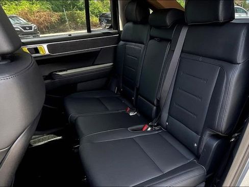 New 2025 Hyundai Santa Fe Limited image 10