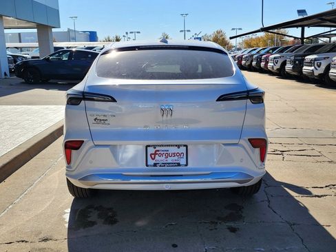 New 2026 Buick Envista Avenir image 5