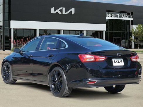 Used 2021 Chevrolet Malibu LT w/ Midnight Edition FWD image 4