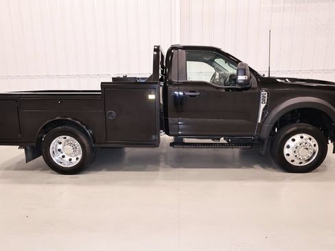 Certified 2025 Ford F550 4x4 Regular Cab Super Duty image 2
