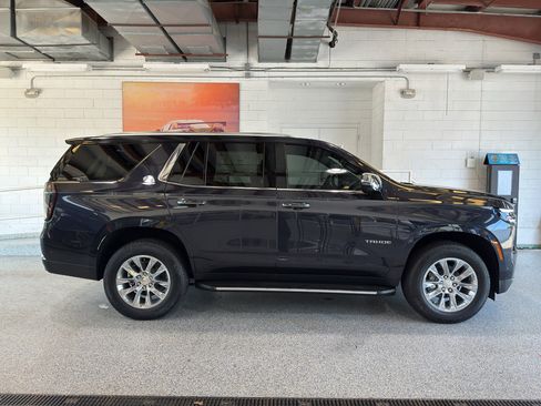 New 2025 Chevrolet Tahoe Premier image 2