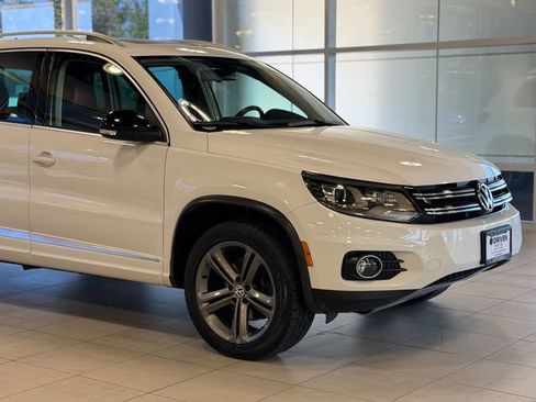 Used 2017 Volkswagen Tiguan Sport AWD/4WD image 5