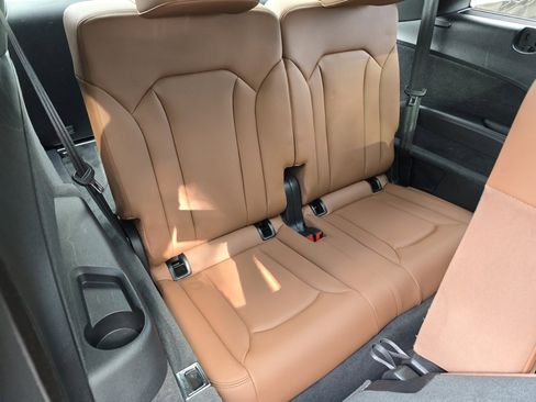 Used 2023 Audi Q7 2.0T Premium image 35