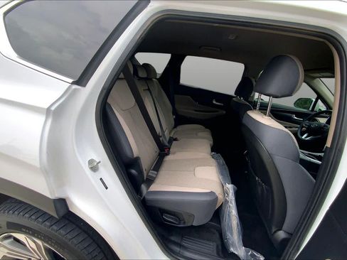 Used 2022 Hyundai Santa Fe SE FWD image 20