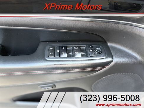 Used 2017 Jeep Grand Cherokee Trailhawk AWD/4WD image 15