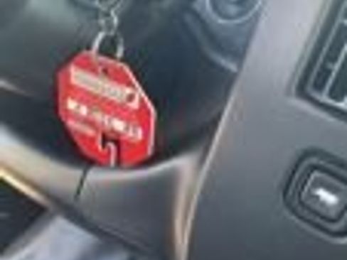 Used 2024 GMC Savana 2500 w/ Driver Convenience Package image 17