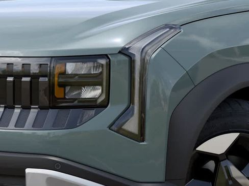 New 2027 Kia Seltos S FWD image 10