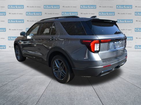 New 2026 Ford Explorer ST-Line w/ ST-Line Street Pack image 7