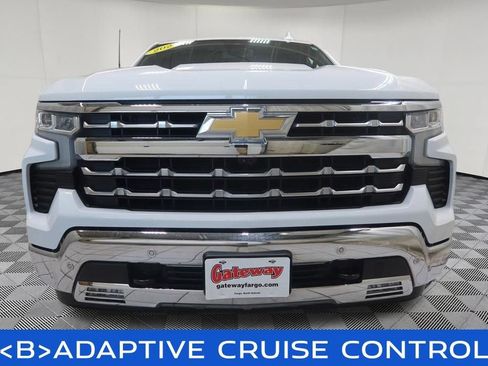 Used 2023 Chevrolet Silverado 1500 LTZ w/ Z71 Off-Road Package AWD/4WD image 4