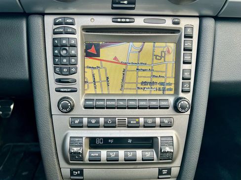 Used 2005 Porsche Boxster S image 34