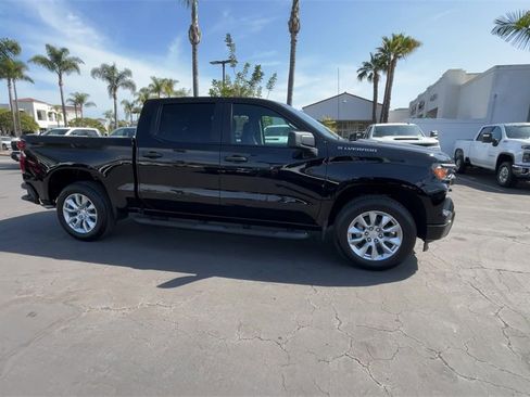 New 2025 Chevrolet Silverado 1500 Custom image 9