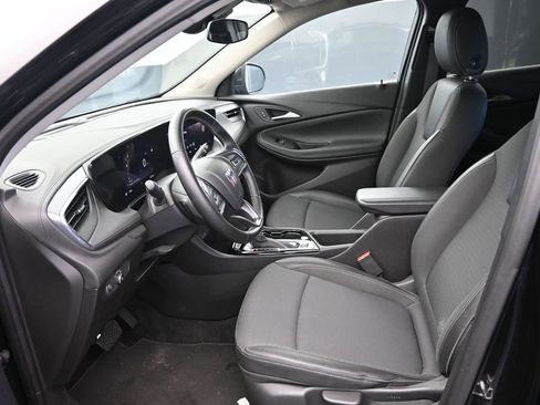 Used 2025 Buick Encore GX Preferred image 16