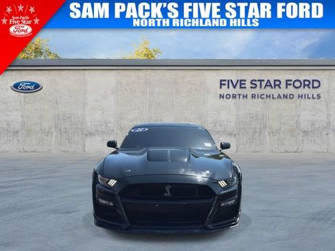 Used 2021 Ford Mustang Shelby GT500 w/ Technology Package RWD image 3