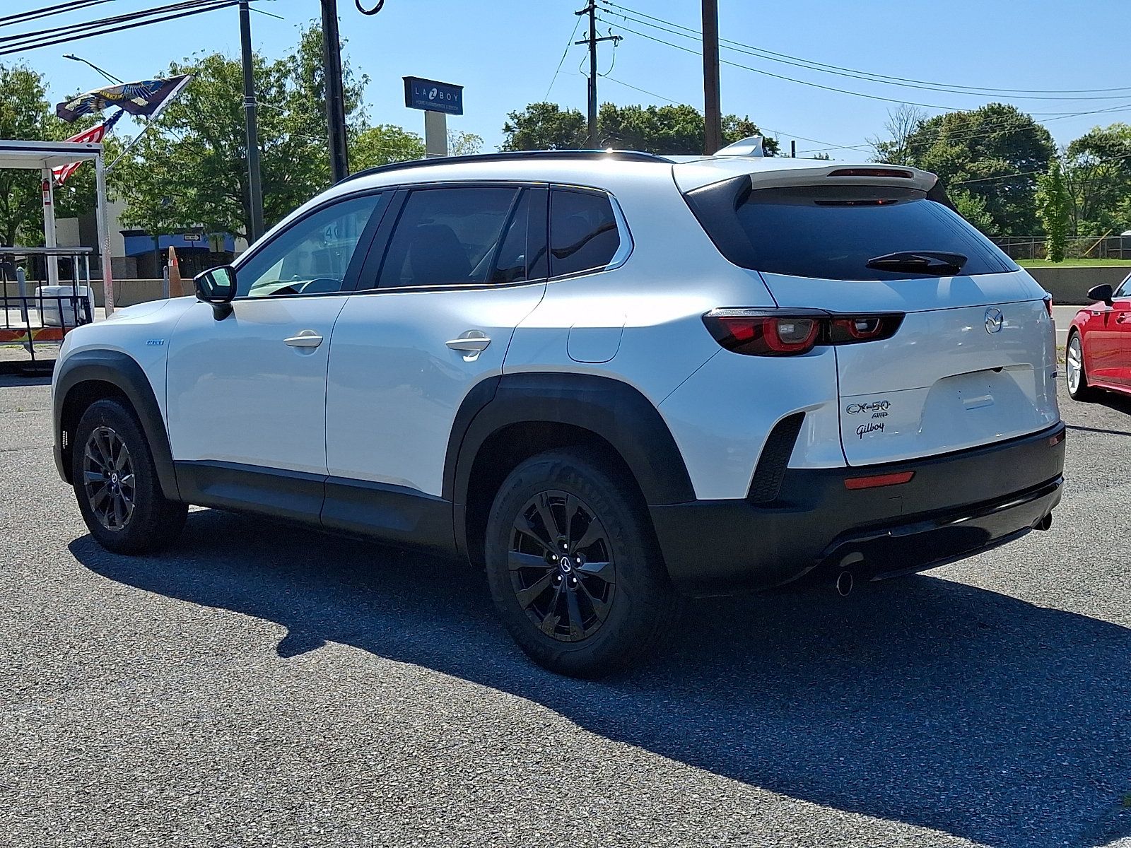 Used 2025 MAZDA CX-50 AWD 2.5 Hybrid w/ Premium Pkg image 4