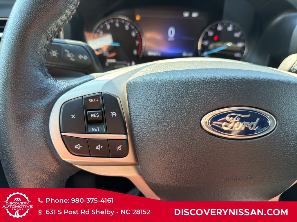 Used 2022 Ford Explorer XLT w/ Equipment Group 202A AWD/4WD image 21