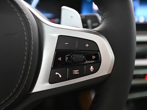 New 2026 BMW X5 sDrive40i image 18