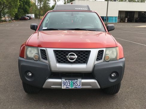 Used 2015 Nissan Xterra S w/ Value Package AWD/4WD image 9