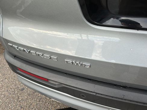 Certified 2024 Chevrolet Traverse LT w/ LPO, Floor Liner Package image 7