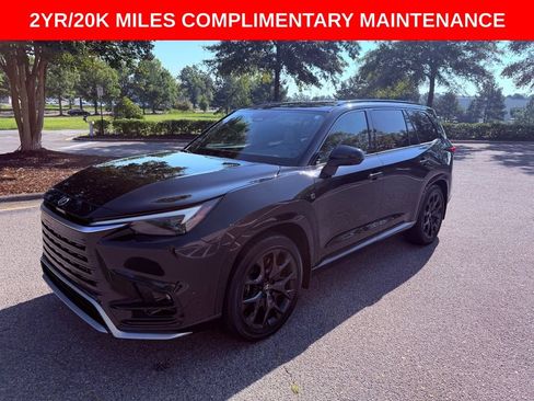 Certified 2024 Lexus TX 500h AWD image 3