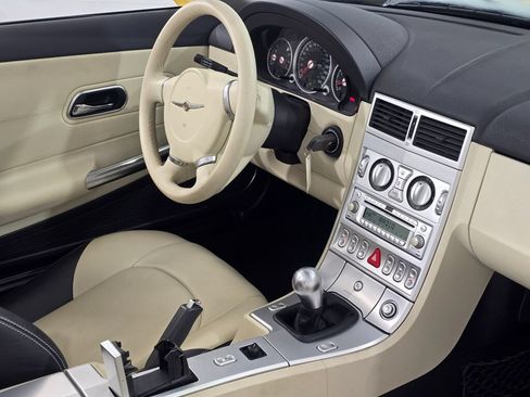 Used 2005 Chrysler Crossfire Limited RWD image 99