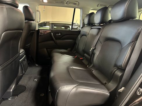 Used 2023 INFINITI QX80 Luxe w/ Cargo Package AWD/4WD image 13