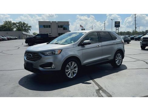 Used 2021 Ford Edge Titanium AWD/4WD image 4