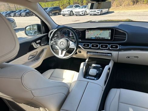 Used 2023 Mercedes-Benz GLS 450 4MATIC image 40