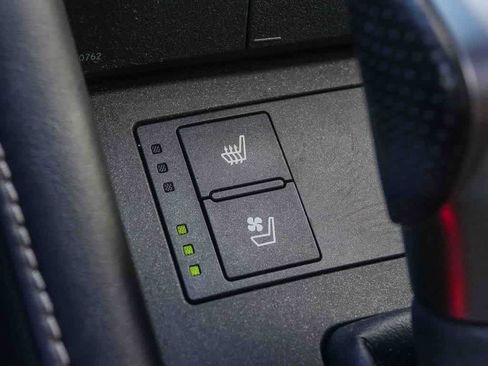 Used 2017 Lexus RC 200t F Sport image 21